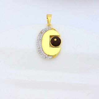 22KT Gold Rudraksha Stone Designer Pendant with Circular Stone Frame