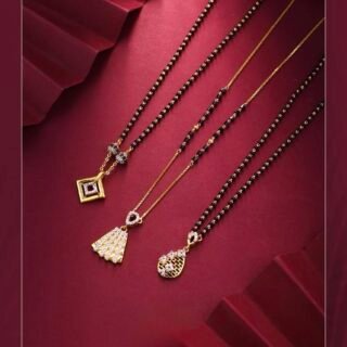 Rushabh Orna Aaradhya 22KT Mangalsutra with black beads, gold chain and decorative geometric pendant